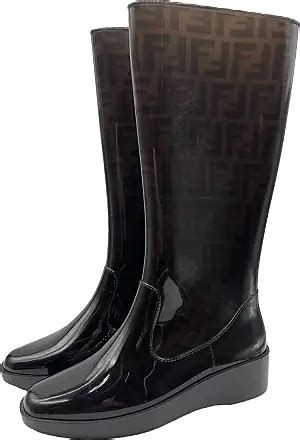 botte de pluie fendi